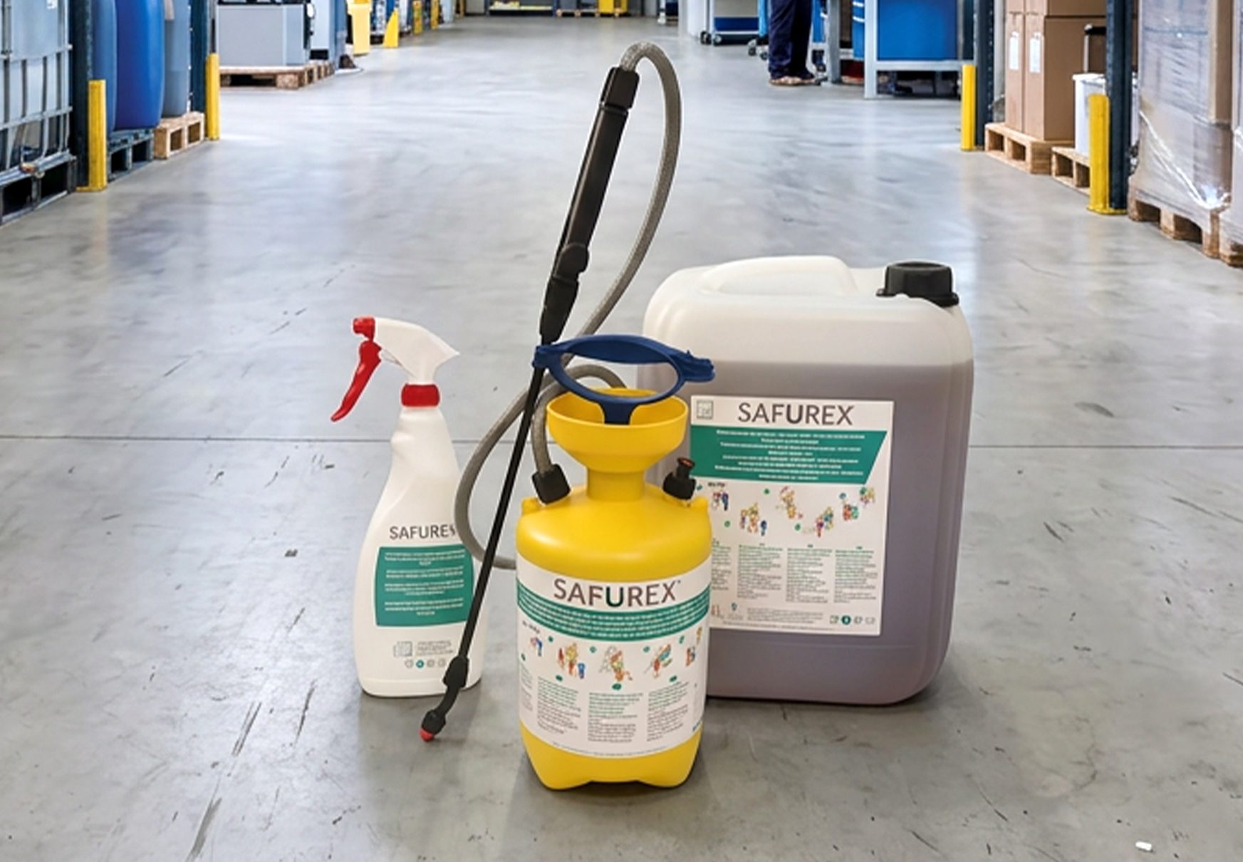 Diferentes formatos da solução SAFUREX® para tratamento de derramamentos químicos